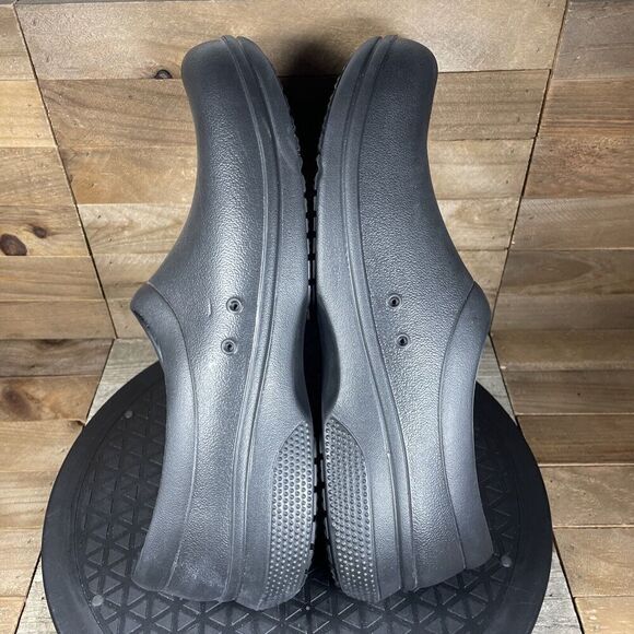 CROCS ON THE CLOCK LITERIDE SLIP-ON BLACK CLOG MENS SIZE 11 NON SLIP WORK SHOES - Picture 8 of 10